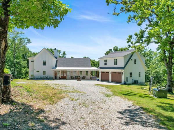 15933 Railroad Cut Road , Rogers, AR 72756
