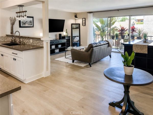 3609 E 2nd St, Unit 205, Long Beach, CA 90803