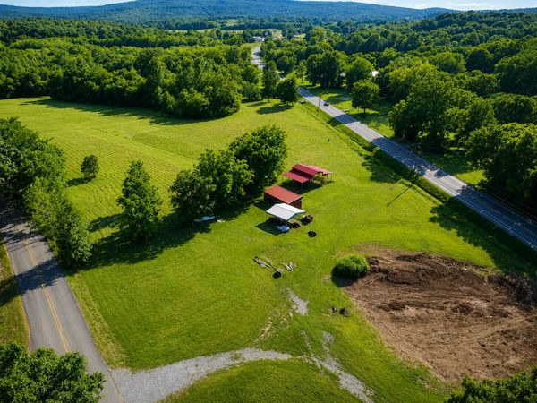 4835 Heber Springs, Locust Grove, AR 72550