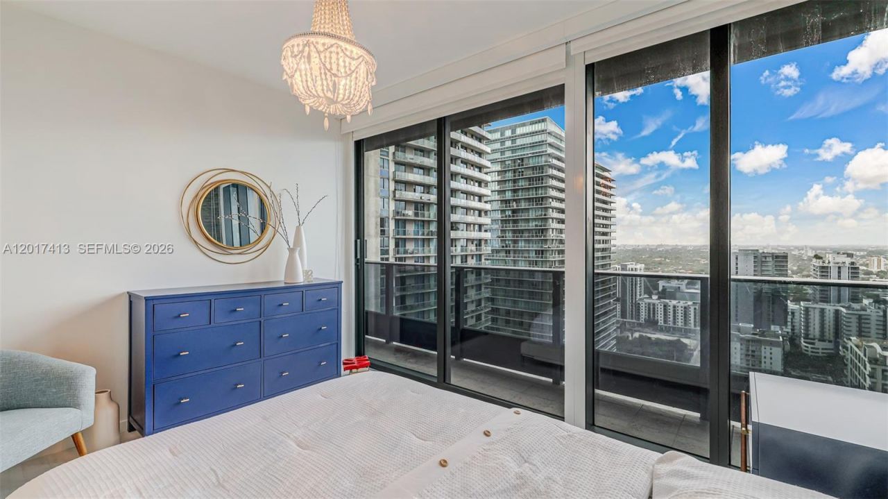 1000 Brickell Plz , Unit 3002, Miami, FL 33131 Photo
