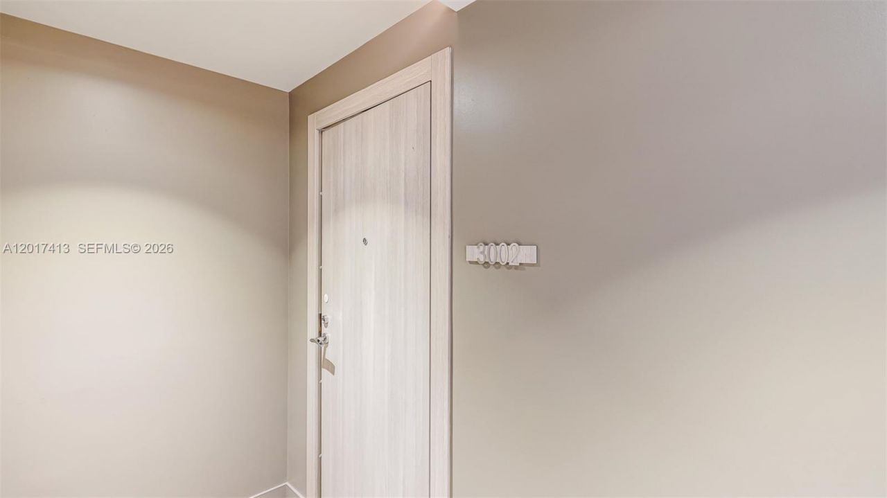 1000 Brickell Plz , Unit 3002, Miami, FL 33131 Photo