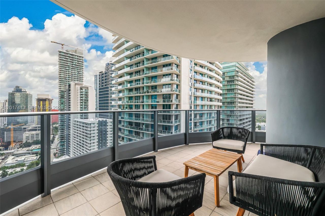 1000 Brickell Plz , Unit 3002, Miami, FL 33131 Photo