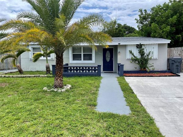 3010 N 73rd Ave , Hollywood, FL 33024