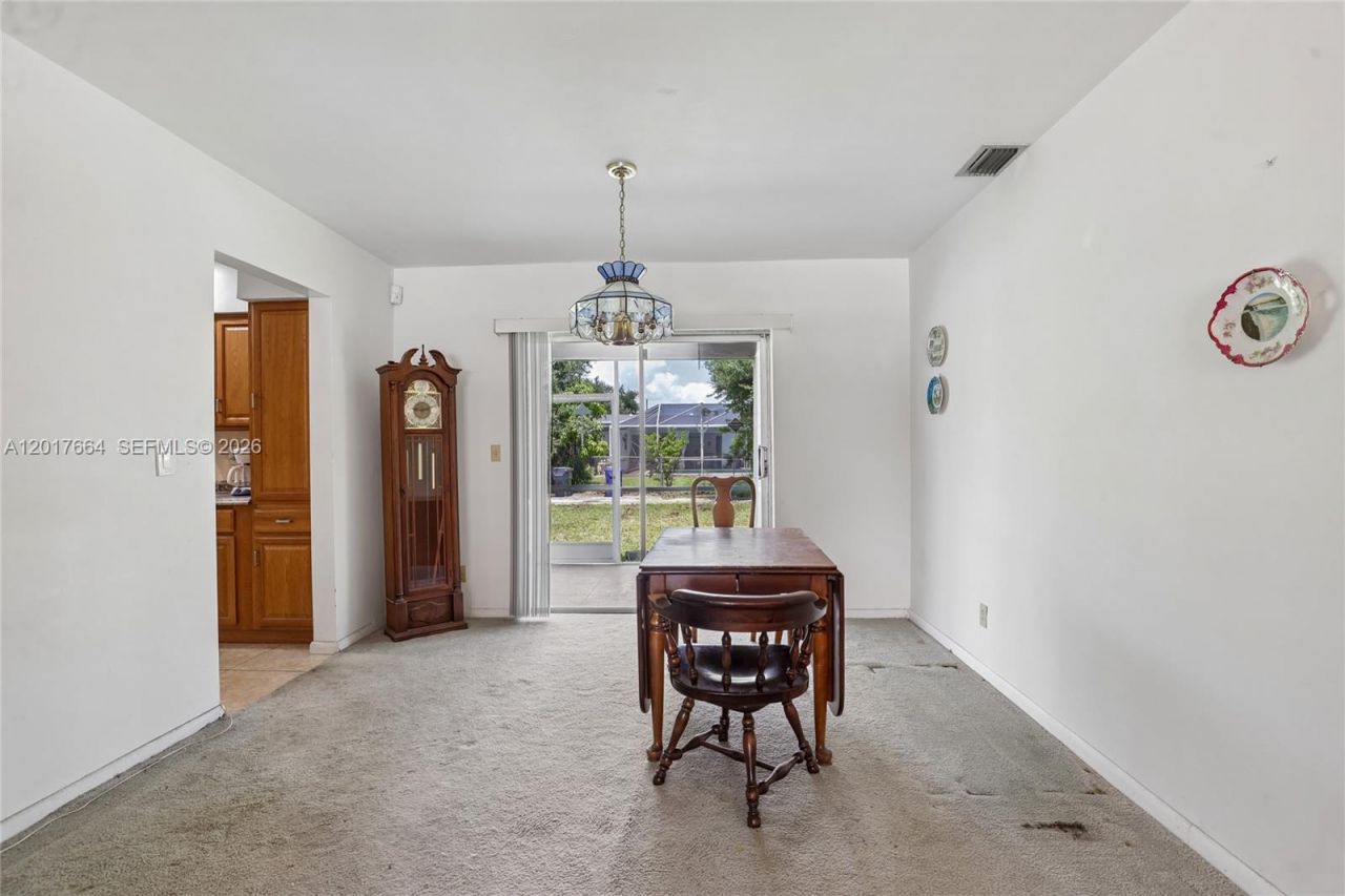 3925 Washington St, Hollywood, FL 33021 Photo