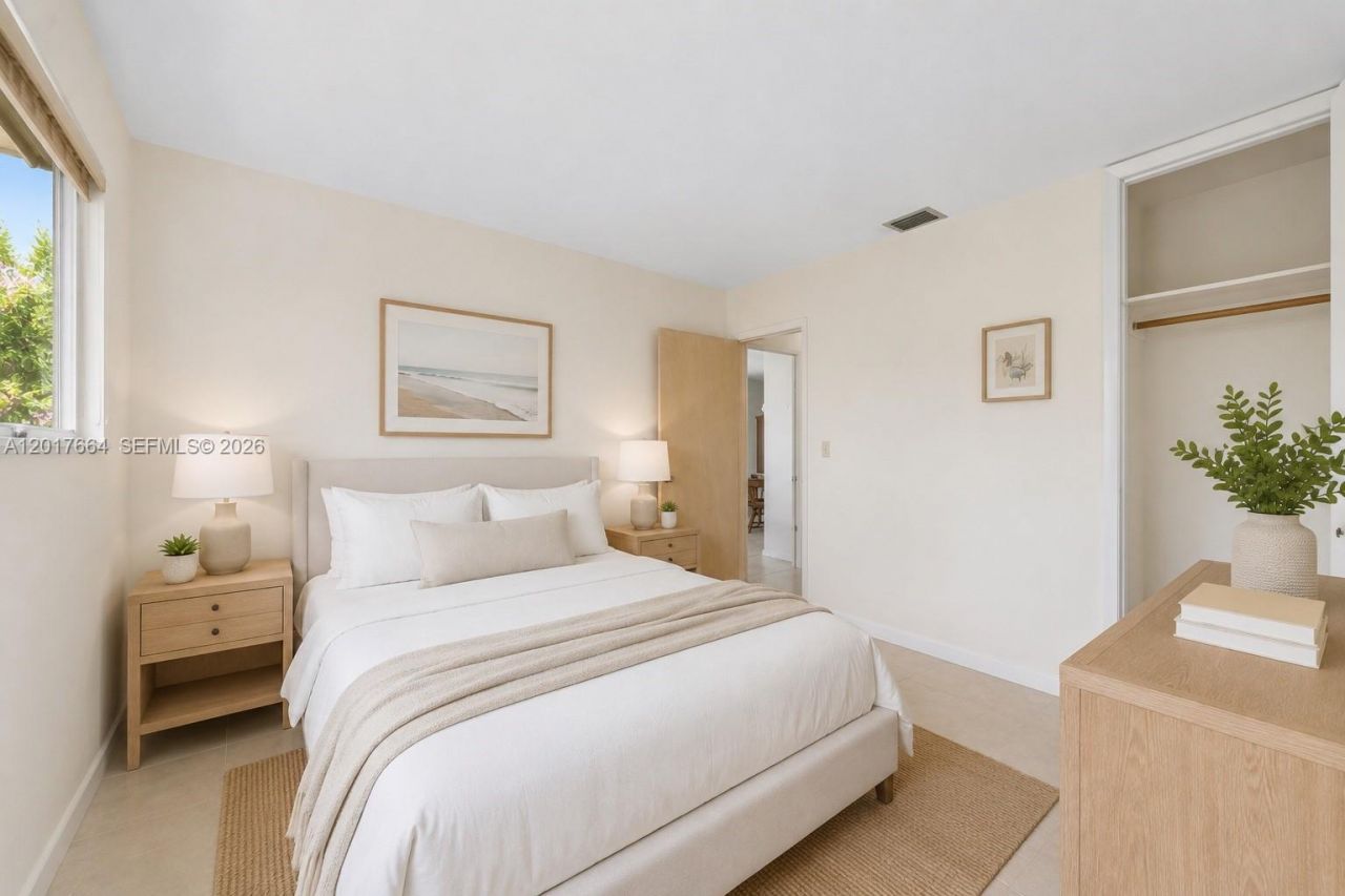 3925 Washington St, Hollywood, FL 33021 Photo