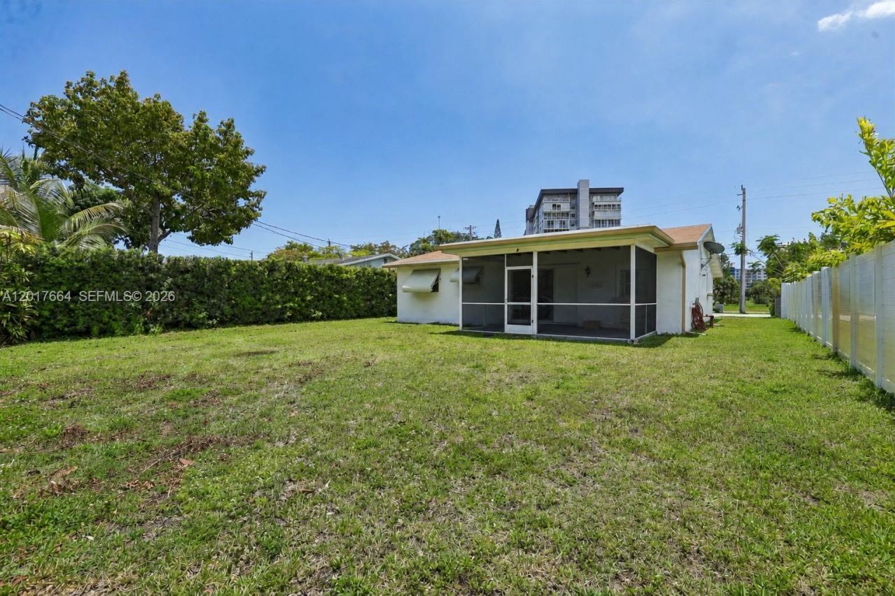 3925 Washington St, Hollywood, FL 33021 Photo