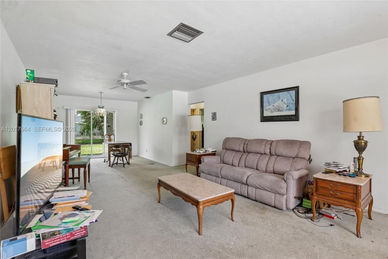 3925 Washington St, Hollywood, FL 33021 Photo
