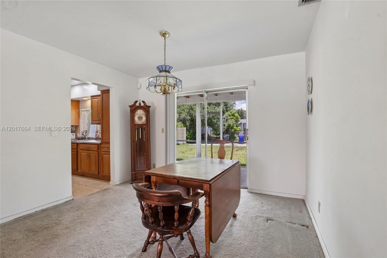 3925 Washington St, Hollywood, FL 33021 Photo
