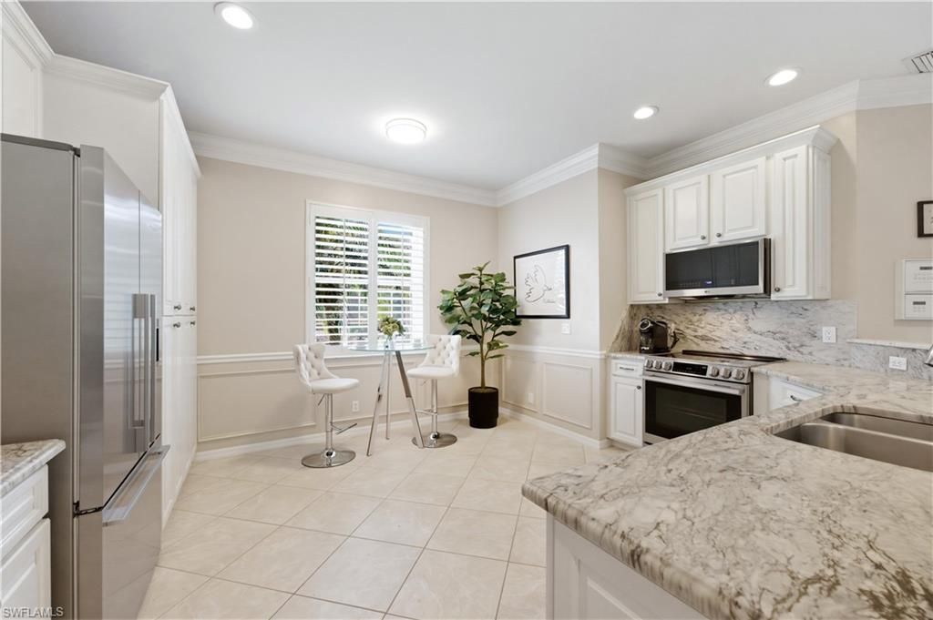 5640 Lago Villaggio Way , Naples, FL 34104 Photo