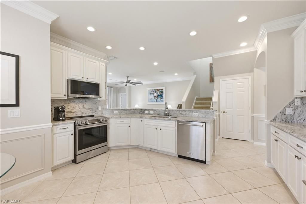 5640 Lago Villaggio Way , Naples, FL 34104 Photo