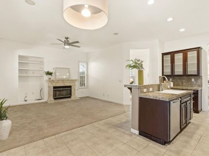 28 Eastham Ct, Sacramento, CA 95833 Photo