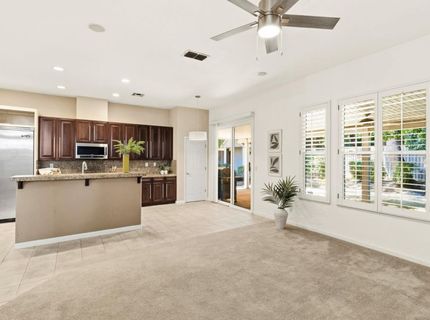 28 Eastham Ct, Sacramento, CA 95833 Photo