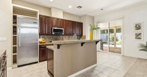 28 Eastham Ct, Sacramento, CA 95833 Photo