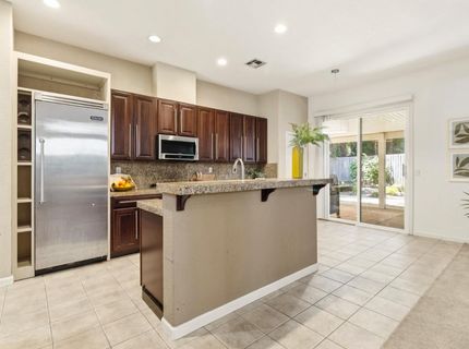 28 Eastham Ct, Sacramento, CA 95833 Photo