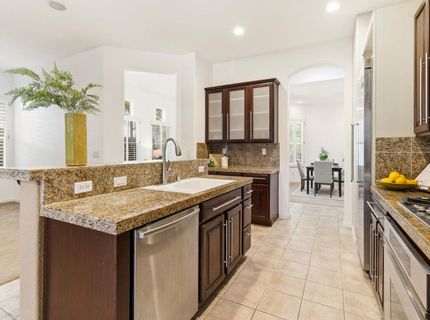 28 Eastham Ct, Sacramento, CA 95833 Photo