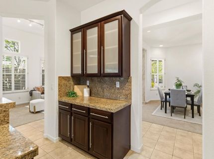 28 Eastham Ct, Sacramento, CA 95833 Photo