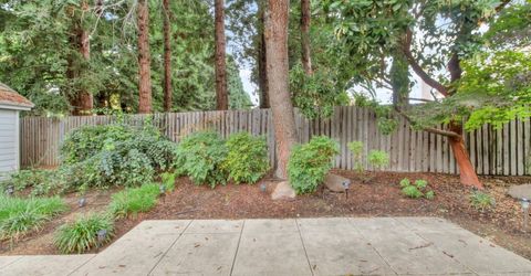 28 Eastham Ct, Sacramento, CA 95833 Photo