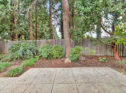28 Eastham Ct, Sacramento, CA 95833 Photo