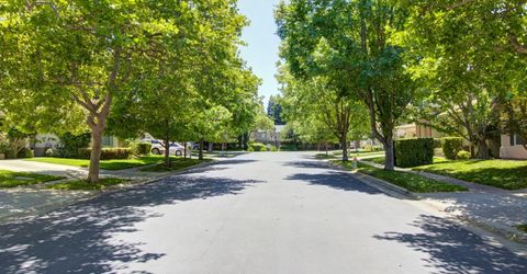 28 Eastham Ct, Sacramento, CA 95833 Photo