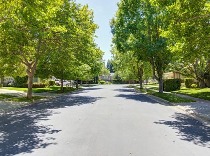 28 Eastham Ct, Sacramento, CA 95833 Photo
