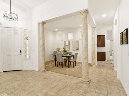 28 Eastham Ct, Sacramento, CA 95833 Photo