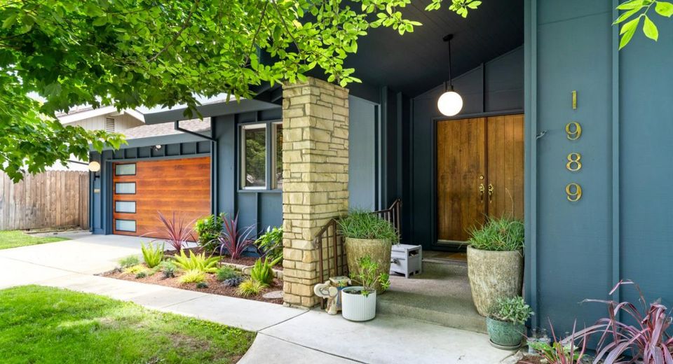 1989 University Ave, Sacramento, CA 95825 Photo