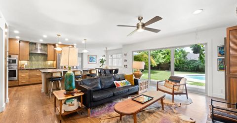 1989 University Ave, Sacramento, CA 95825 Photo