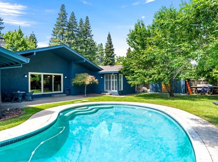 1989 University Ave, Sacramento, CA 95825 Photo