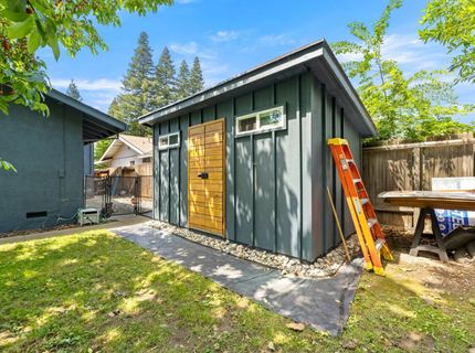 1989 University Ave, Sacramento, CA 95825 Photo