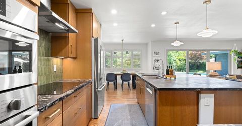 1989 University Ave, Sacramento, CA 95825 Photo