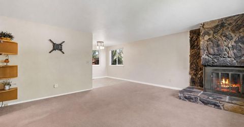 14005 Perlite Drive, Reno, NV 89521 Photo