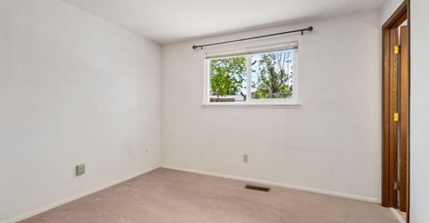 14005 Perlite Drive, Reno, NV 89521 Photo
