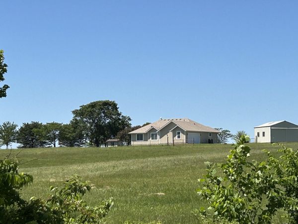1553 Lawrence 1210 , Everton, MO 65646