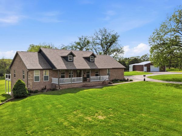 1270 E 415th Road , Bolivar, MO 65613