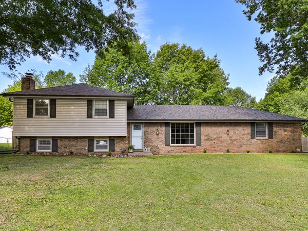 441 N Kyle Avenue , Republic, MO 65738