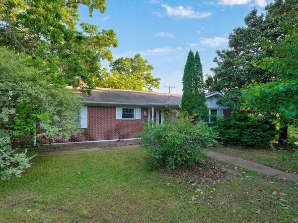 116 Mcclintic Avenue , Forsyth, MO 65653