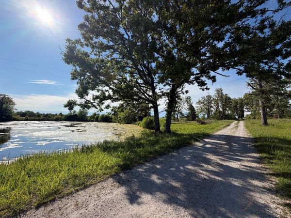 1452 Kaylor Road , Mountain Grove, MO 65711