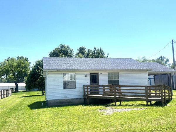 404 W Lindsey Street , Buffalo, MO 65622