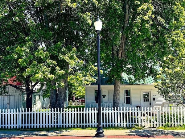 113 Main Street, St Peters, MO 63376