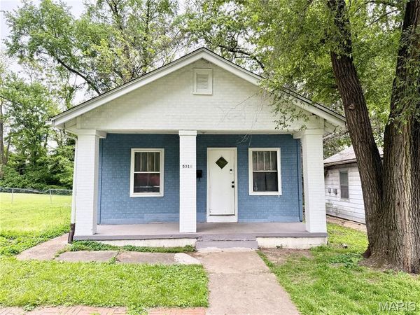 5316 Janet Avenue , Jennings, MO 63136