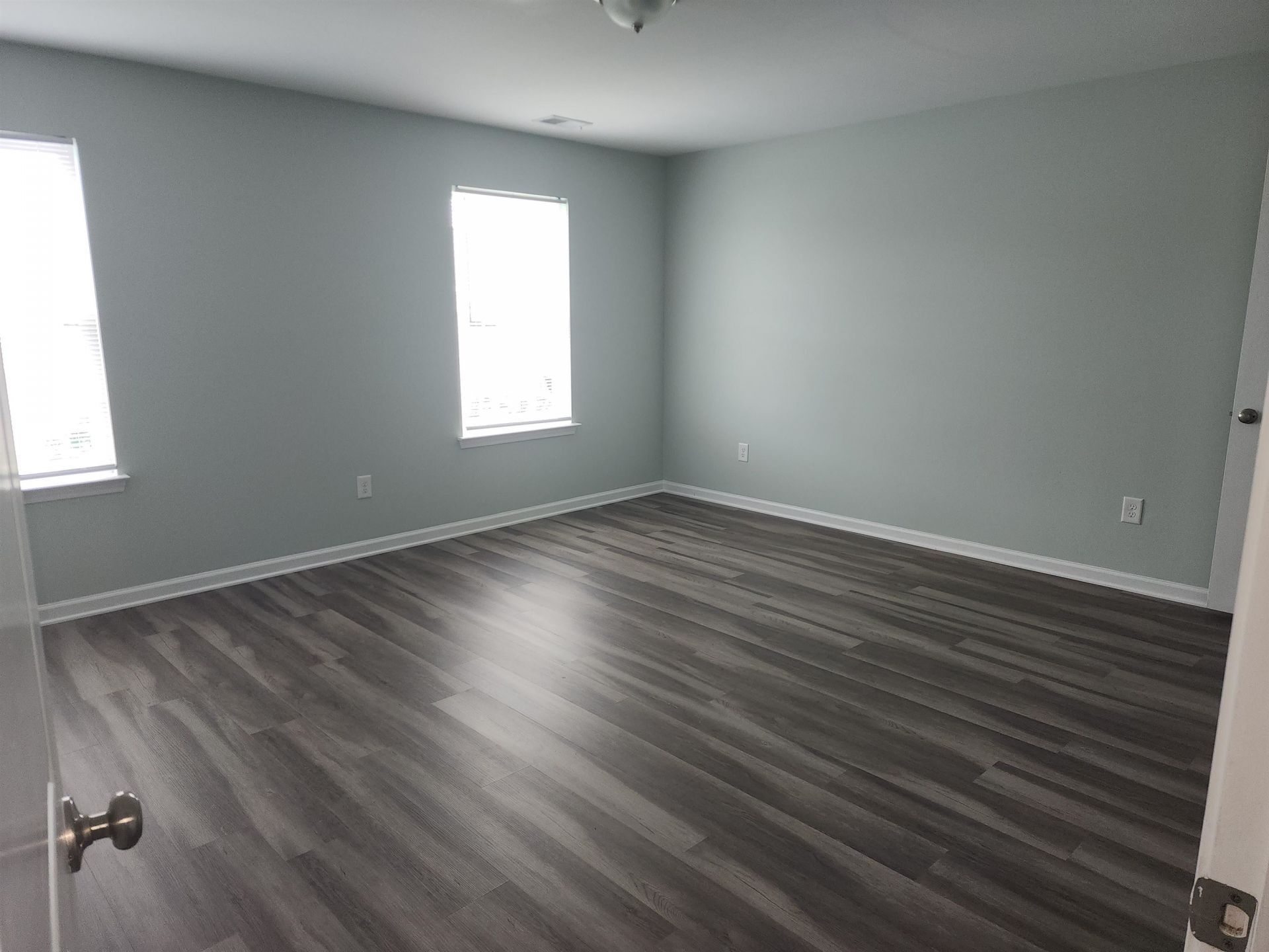 5527 Redleaf Rose Dr. Photo 15