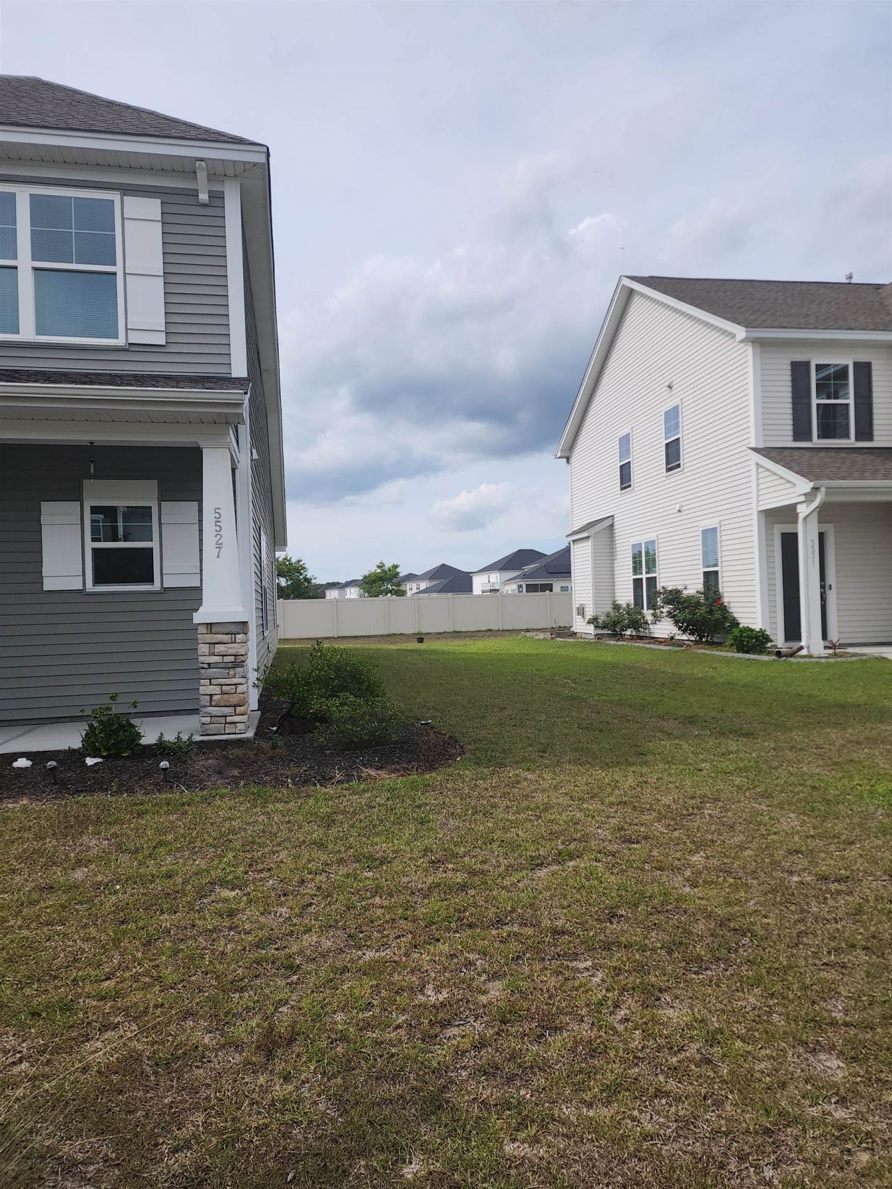 5527 Redleaf Rose Dr. Photo 28