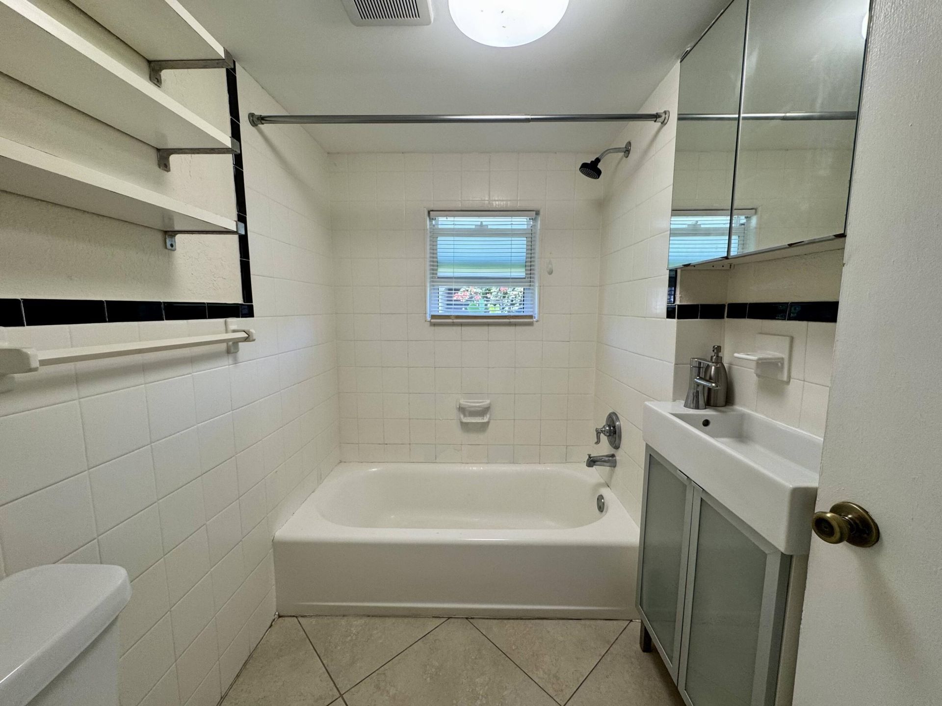 415 31st Street, Unit 1-6, West Palm Beach, FL 33422 Photo