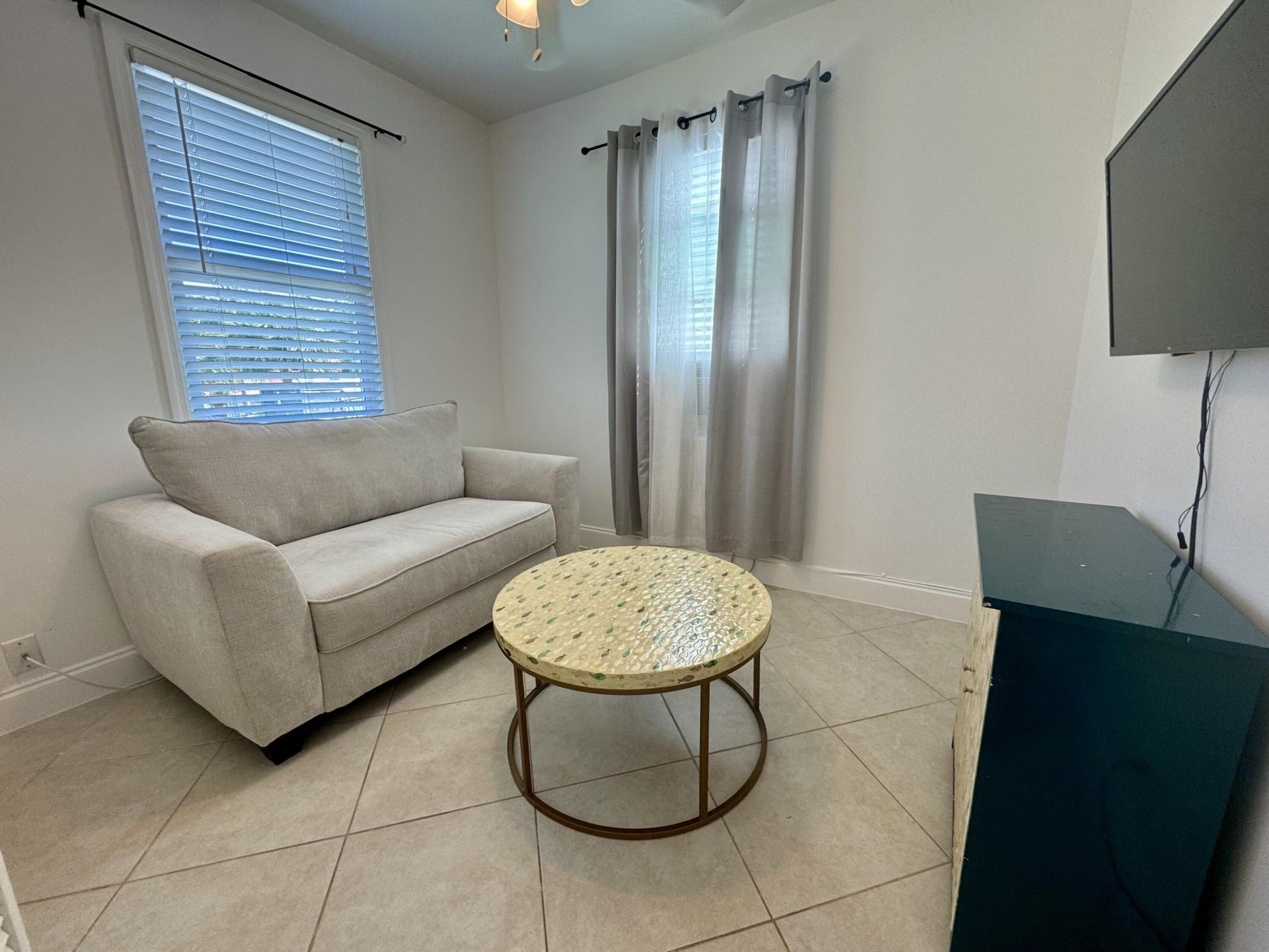 415 31st Street, Unit 1-6, West Palm Beach, FL 33422 Photo