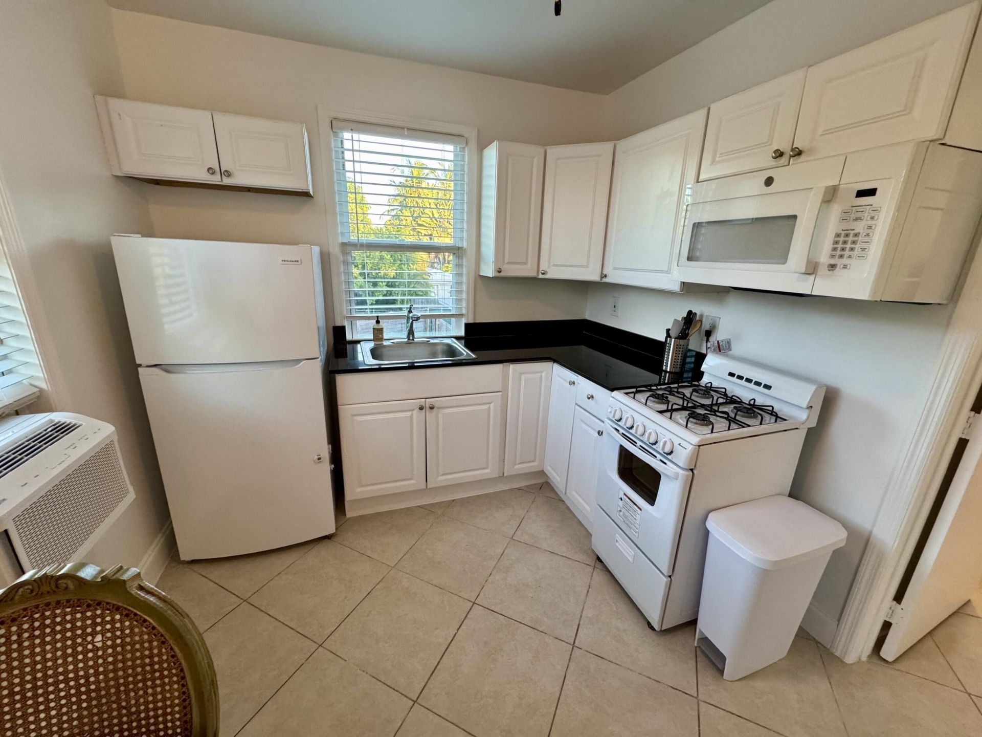 415 31st Street, Unit 1-6, West Palm Beach, FL 33422 Photo