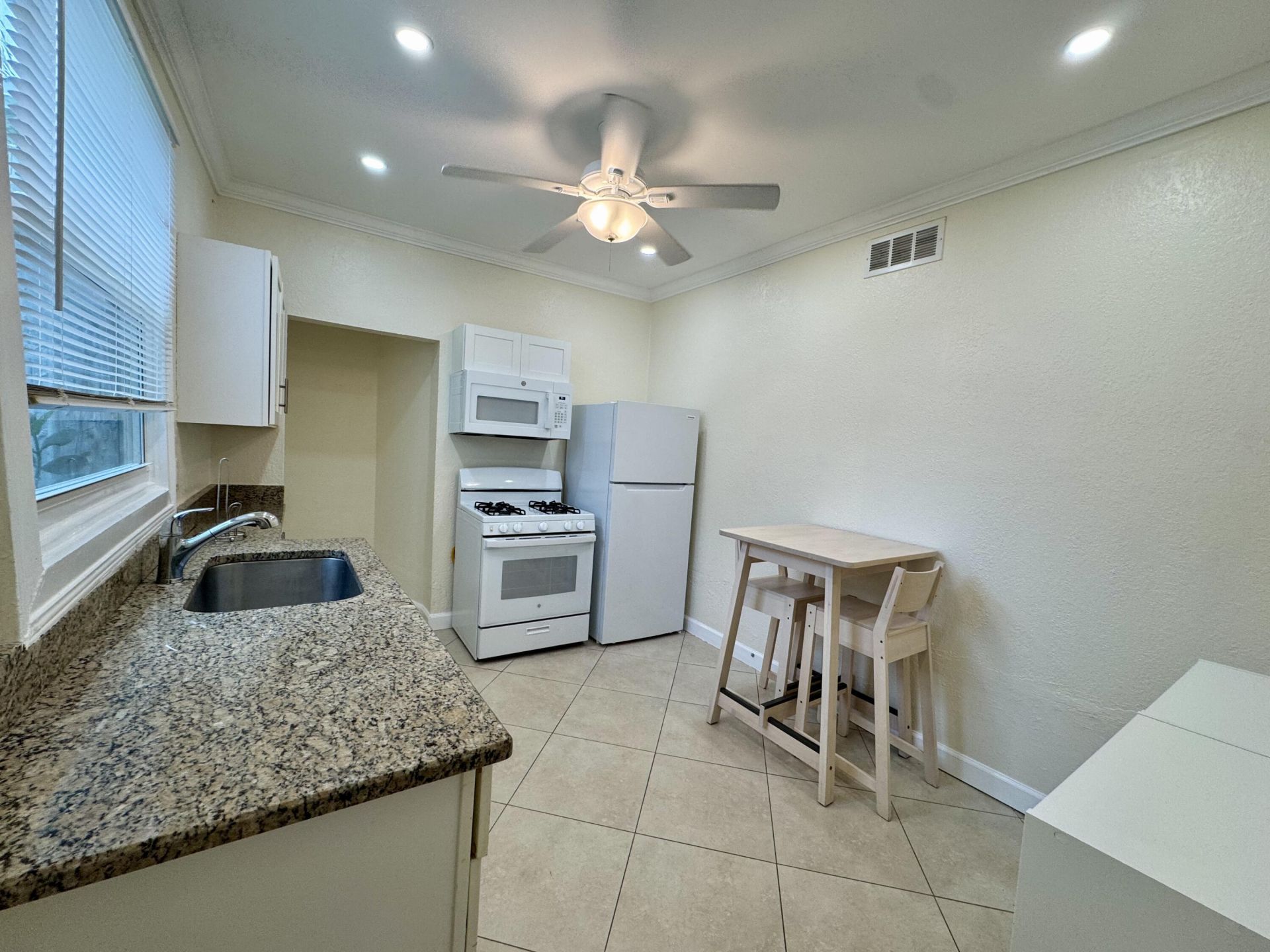 415 31st Street, Unit 1-6, West Palm Beach, FL 33422 Photo