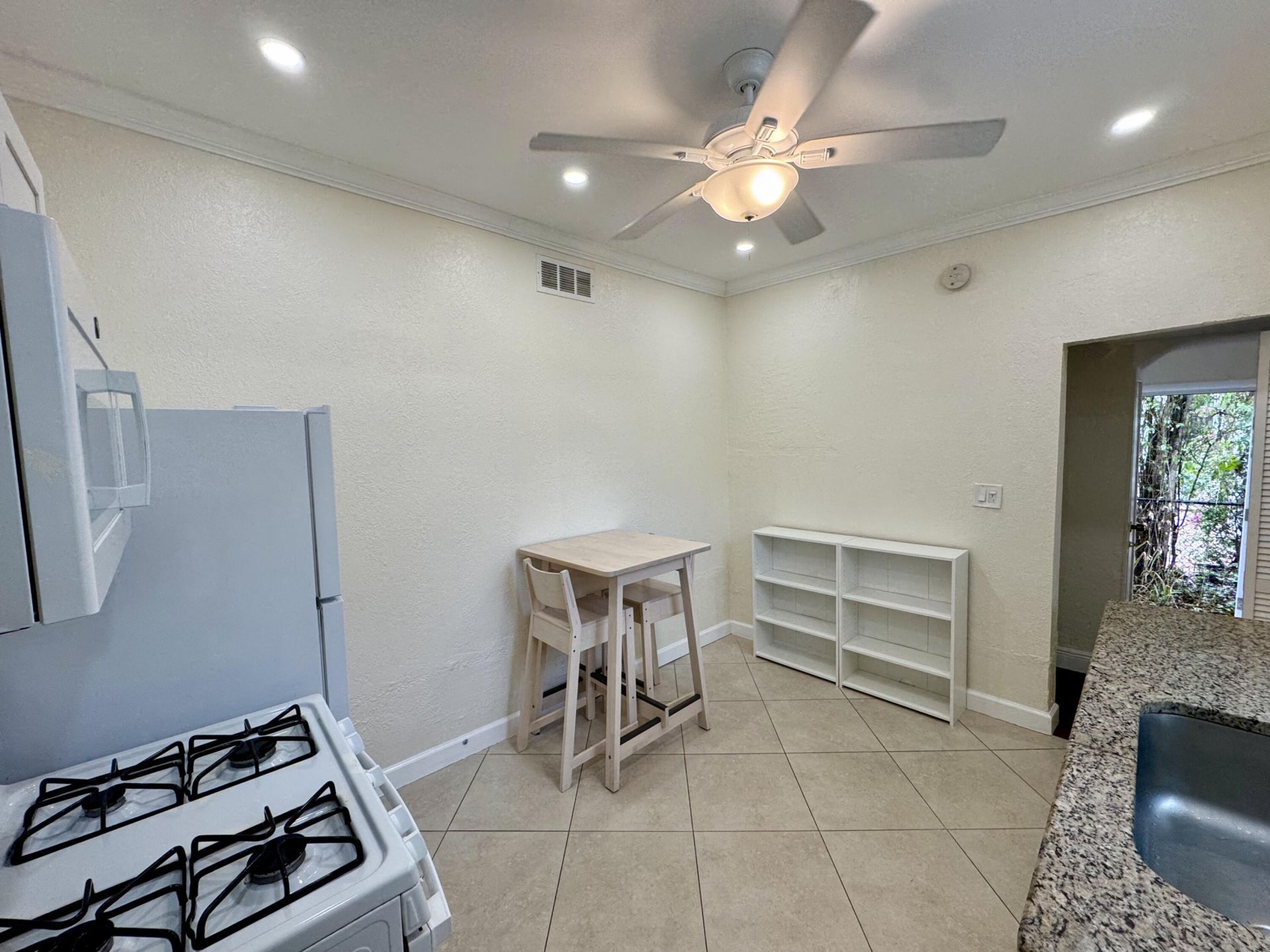 415 31st Street, Unit 1-6, West Palm Beach, FL 33422 Photo