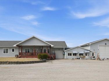 1421 LINCOLN Highway, MISSOURI VALLEY, IA 51555