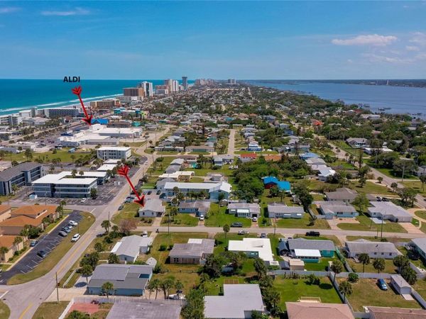 130 BOYNTON BOULEVARD , DAYTONA BEACH, FL 32118