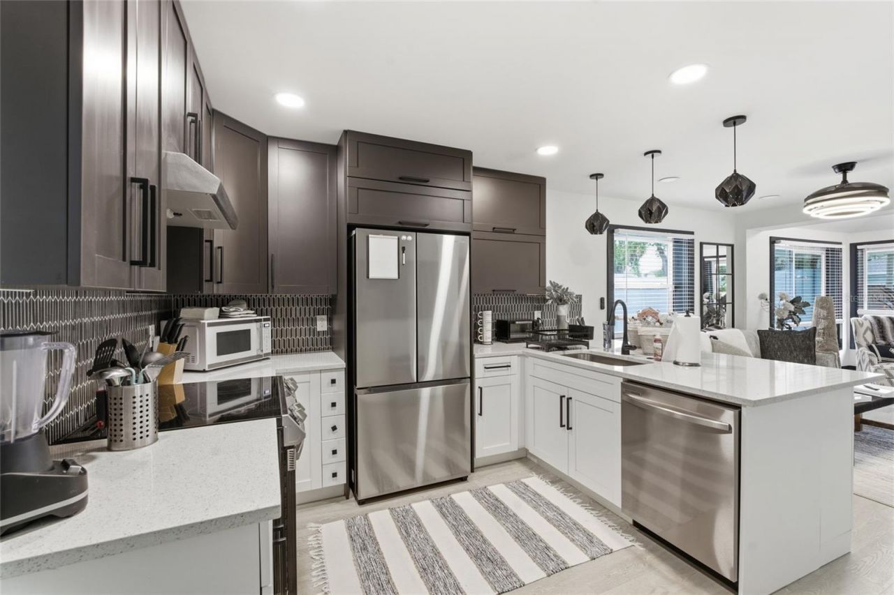 2111 42nd Street S, Saint Petersburg, FL 33711 Photo